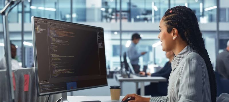 How to Become an AI Engineer in 2025 1