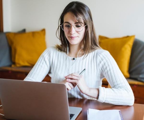 The Top Online Skills to Learn in 2025 for Career Growth
